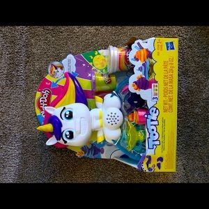 Play-Doh Tootie The Unicorn Ice Cream Set
